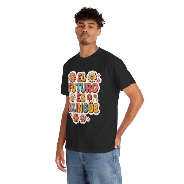 El Futuro Es Bilingüe T-Shirt - Image 7