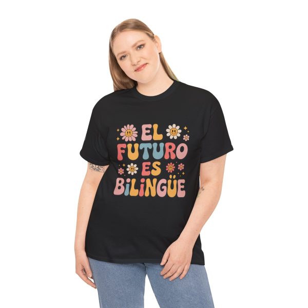 El Futuro Es Bilingüe T-Shirt - Image 5