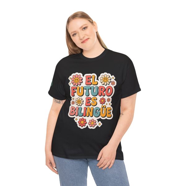 El Futuro Es Bilingüe T-Shirt - Image 5